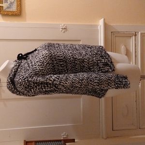 Yes Lola black and white hooded sweater Sz S